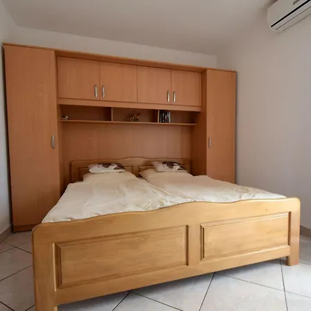 Josipa1 Mit Privatem Balkon By Interhome Sveti Anton (Krk)